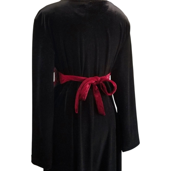 Northern Traditions 90s Folklore Holidays Red And Black Velvet Maxi Dress Medium - Picture 3 of 10